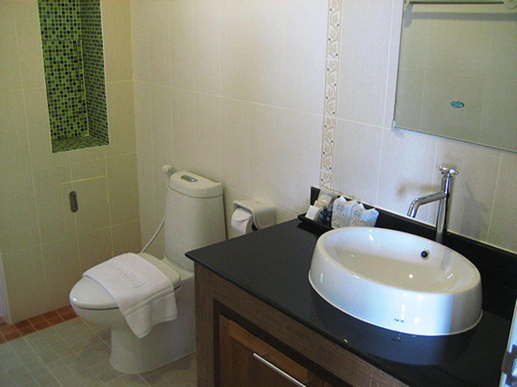 Narawan Hotel, הואה הין מראה חיצוני תמונה